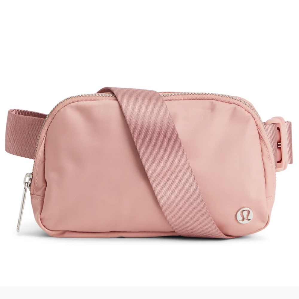 Lululemon everywhere belt bag 1L (Deco Pink)